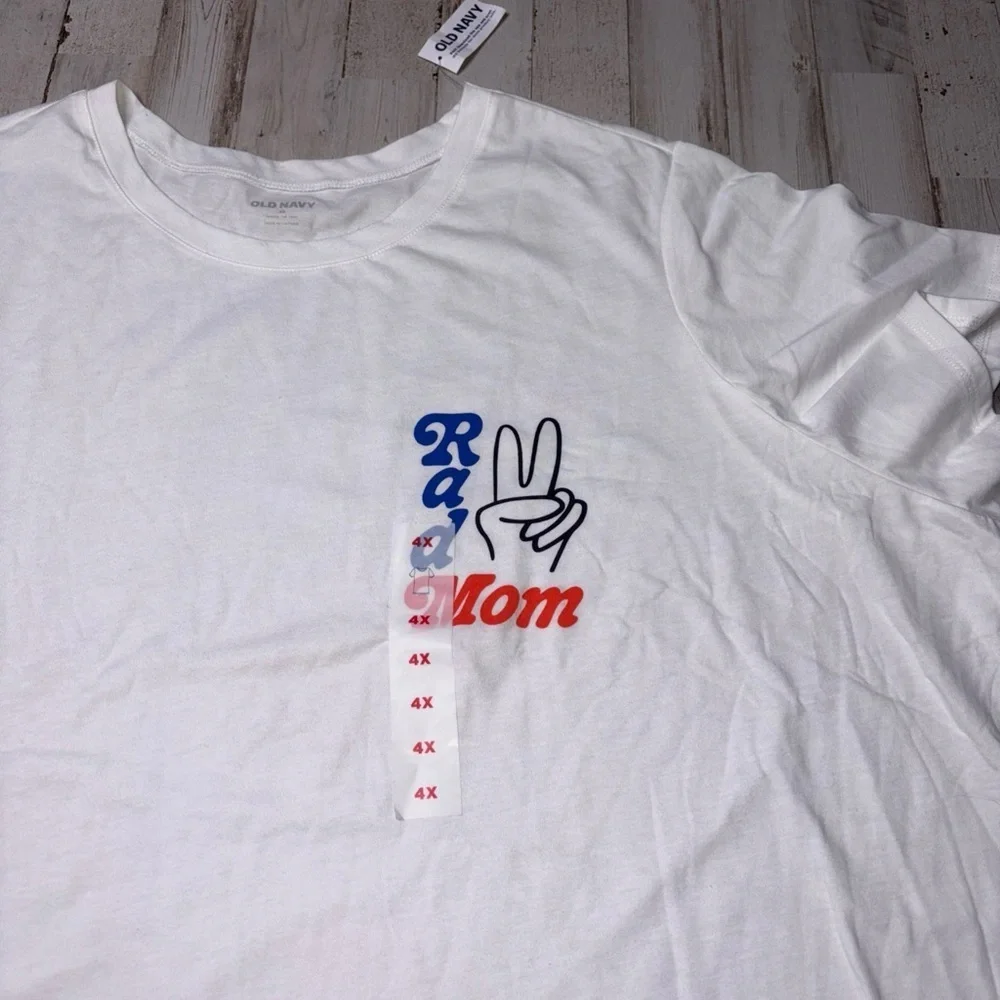Old Navy Women’s Size 4x White Cotton (Rad Mom)- T-shirt NWT! - Picture 3 of 15